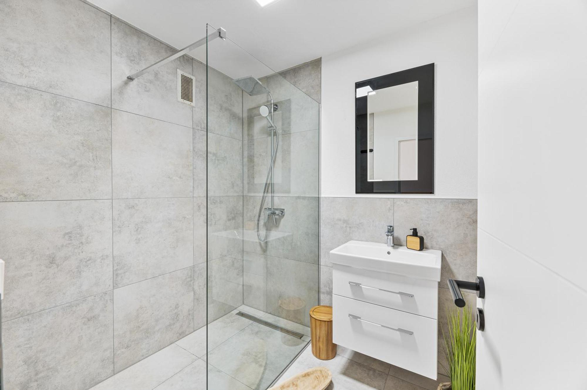 Neu: Stylische Suite Mit Ausblick Sindelfingen Kültér fotó