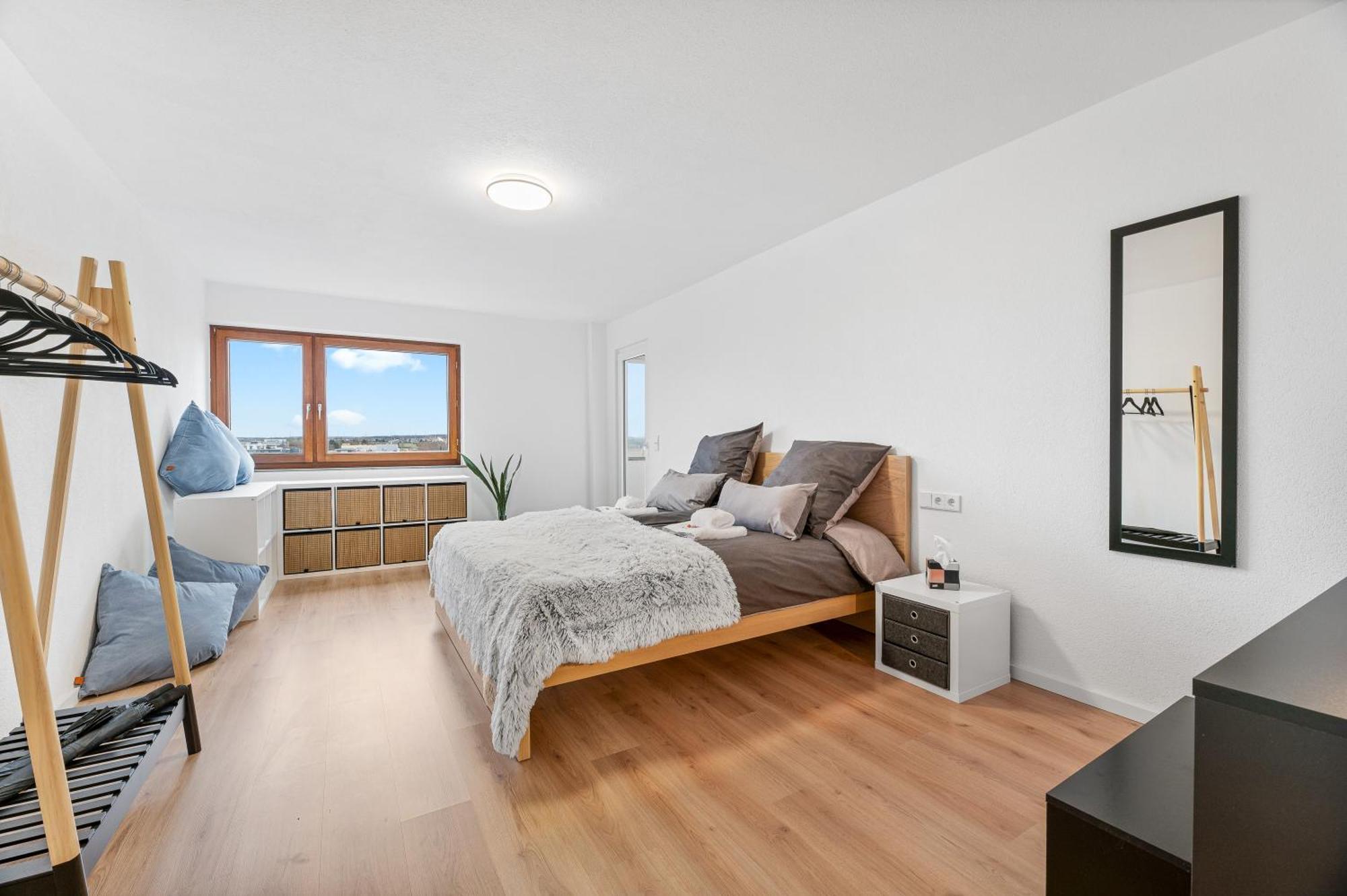 Neu: Stylische Suite Mit Ausblick Sindelfingen Kültér fotó